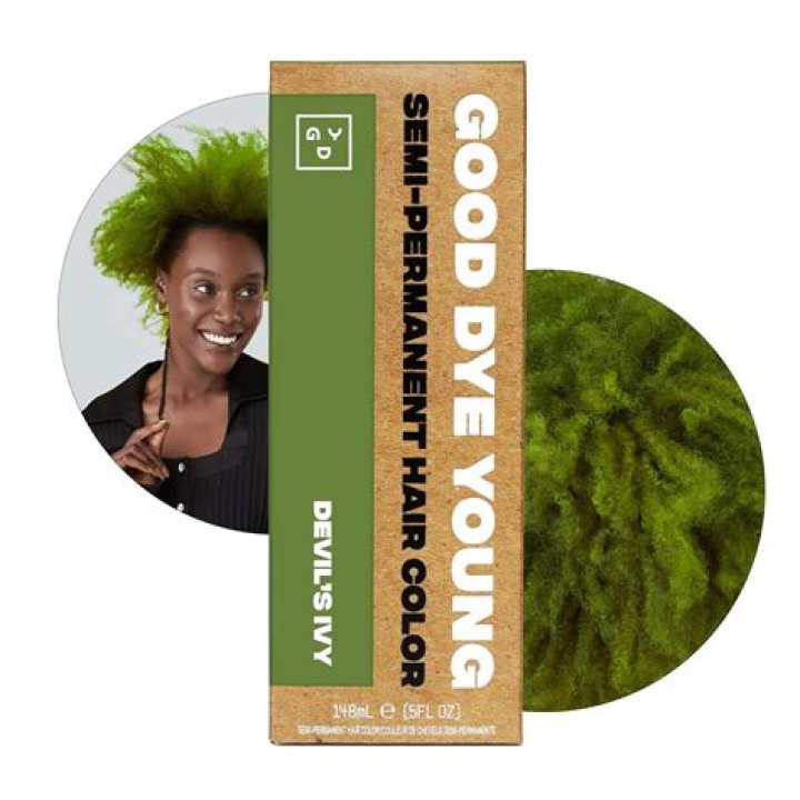 How To Use Hayley Williams' GoodDYE Young Hair Dye, According To A Pro