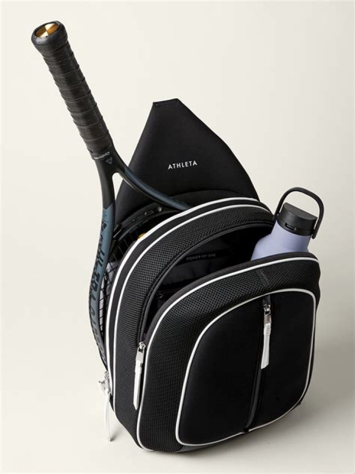 How to Wear a Tennis Bag