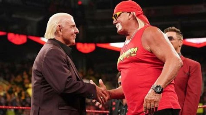 Hulk Hogan comments on Edge's retirement