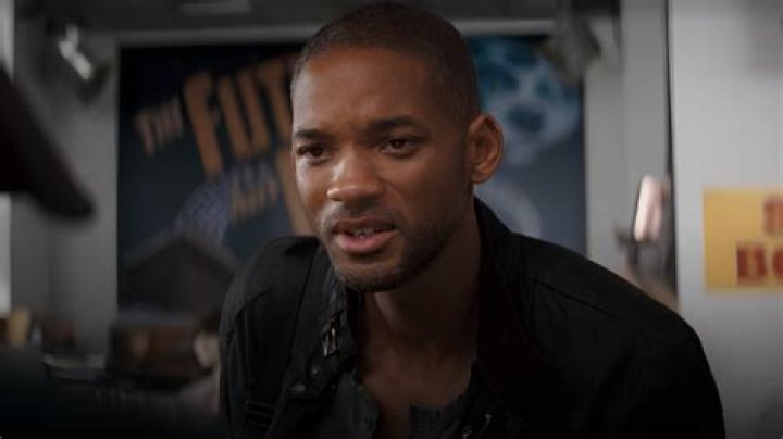 I Am Legend Director Still Feels Conflicted Over Both of Film's Endings