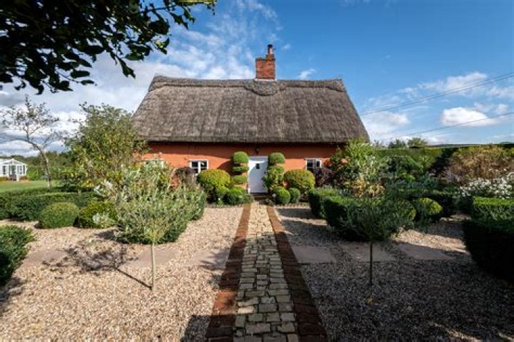Inside Stacey Solomon’s huge £1.2m Pickle Cottage home with 'cosy corner', library and 2.5 acres of land