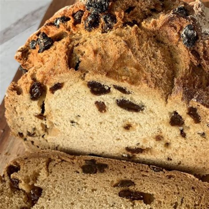 Irish Soda Bread With Raisins Recipe: Oven-Ready in 10 Minutes