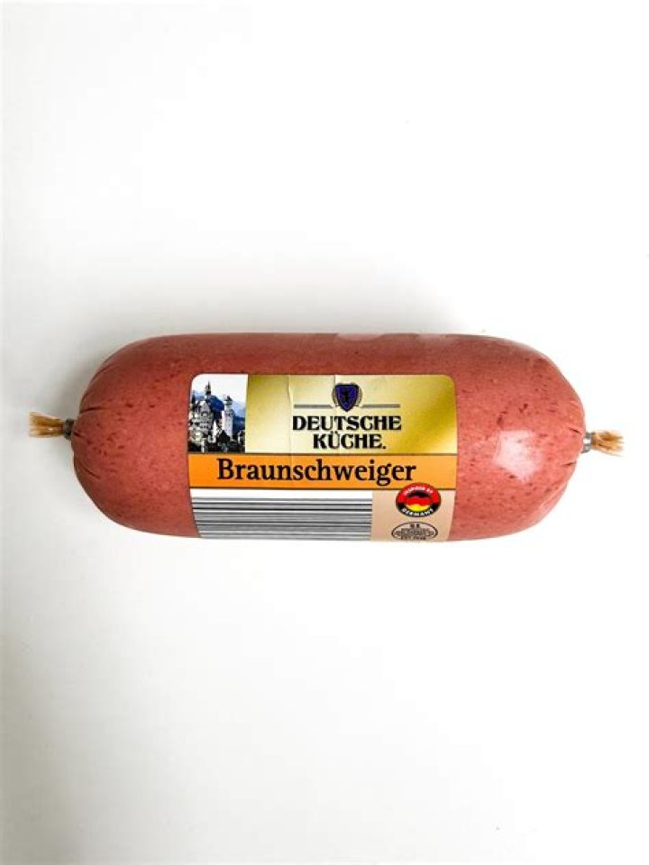 Is braunschweiger the same as liver cheese?