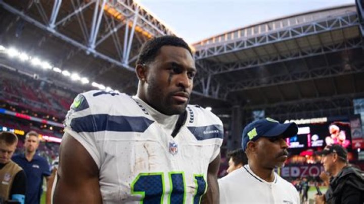 Is DK Metcalf Gay? The Rising Star of NFL Confirmed To Be Gay?