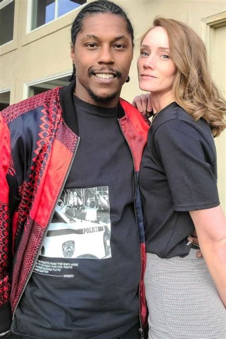 Is He Married To Girlfriend Maylene?