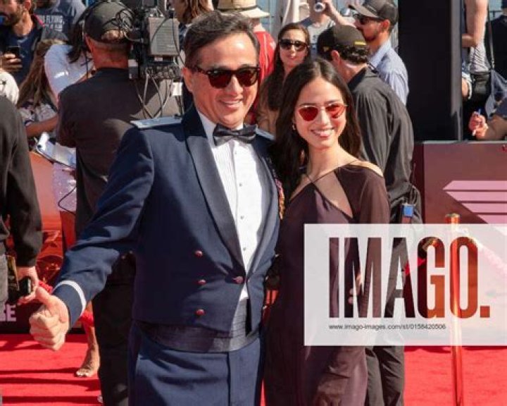 Is Kelsey Asbille Married? Know Her Boyfriend And Love Life