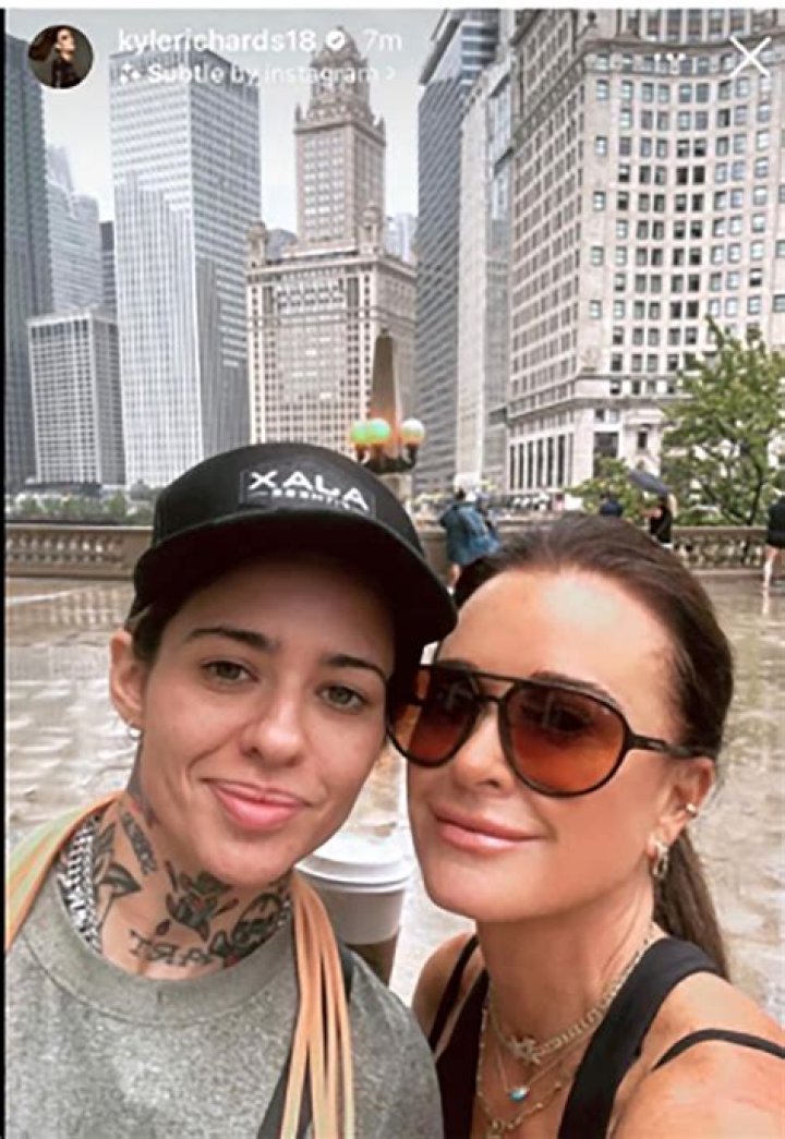 Is Kyle Richards Lesbian? Exploring The Rumors And Truth Rallshe