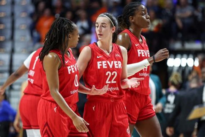Is Rebecca Lobo Gay? Sharing Rooms with a Gay Teammate Fuels Speculation About Her Sexuality!