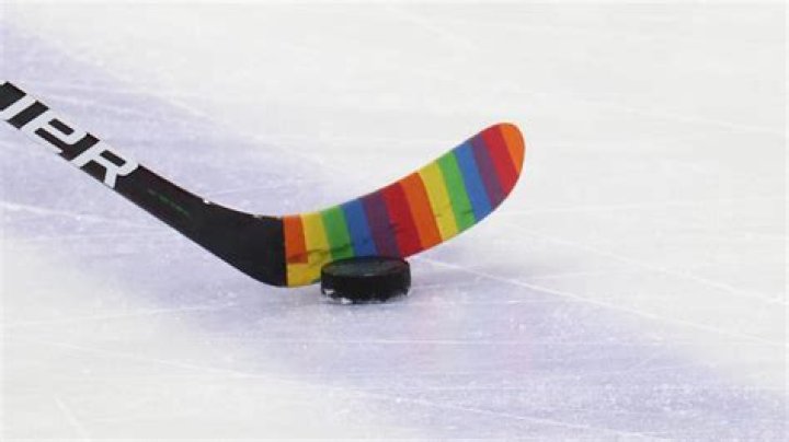 Is Travis Dermott Gay? He’s Proud to Use Pride Tape on His Hockey Stick!