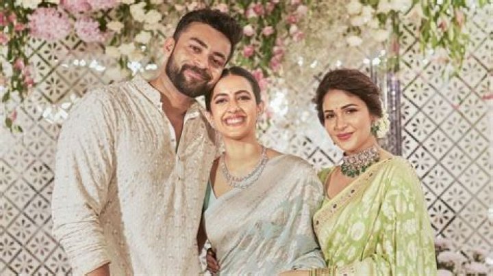Is Varun Tej's sister Niharika Konidela and Chaitanya Jonnalagadda officially divorced?