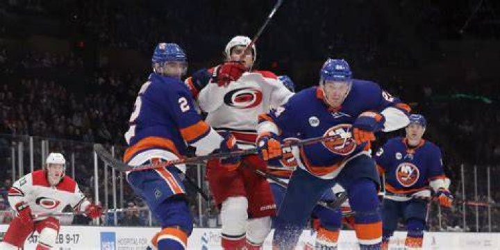 Islanders on the Brink to Overcome 0-2 Deficit Against Hurricanes