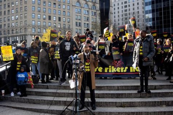‘It Doesn’t Make Sense to Me’: New York Man Set Free After 23 Years In Prison Following Court’s Discovery That Eyewitness Had Severe Sight Problems