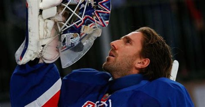 “It’s time”: Star goaltender Henrik Lundqvist retires at 39