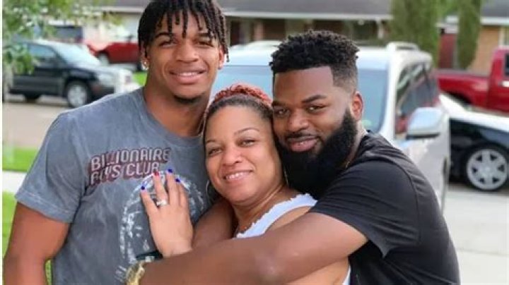 Ja’Marr Chase Family || Girlfriend, Parents, Siblings.