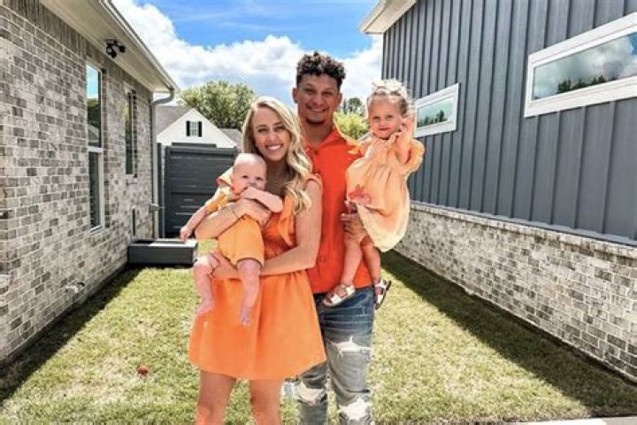 Jackson Mahomes (Patrick Mahomes Brother) Net Worth 2023: Salary, Brand Endorsements, House and Property, Car Collection, etc