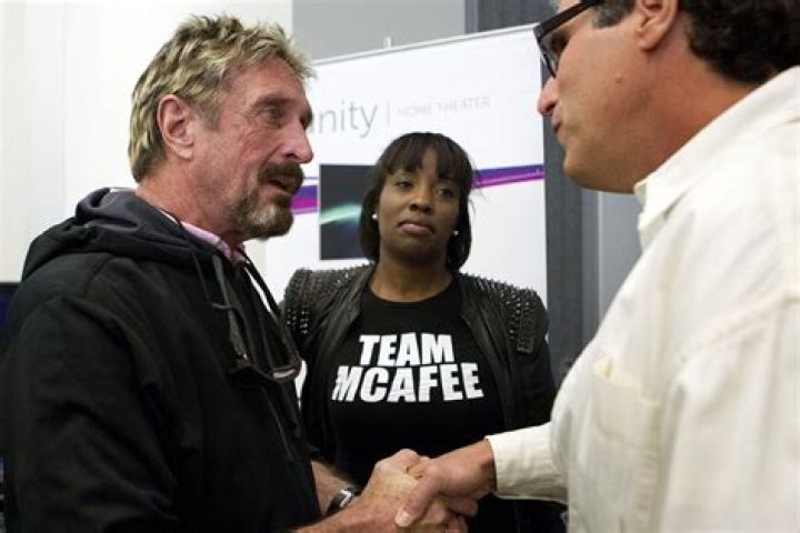 Janice Dyson, Asawa ni John McAfee | Wiki/Bio, Net Worth, Edad, Anak nga Babaye, Karera ug Litrato