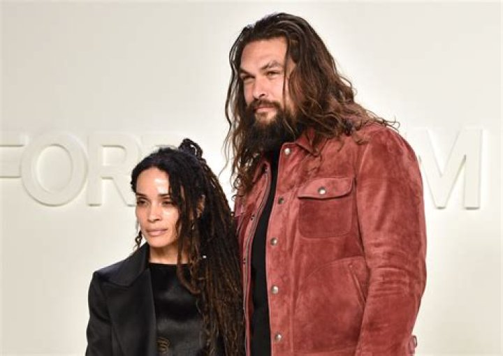 Jason Momoa Reveals He’s Been ‘On the Roam’ with ‘No Home’ Amid Reports Divorce from Lisa Bonet Has Been Settled
