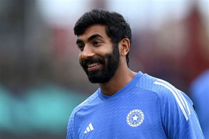 Jasprit Bumrah Bio: Cricket, Fans & Net Worth [2023 Update]