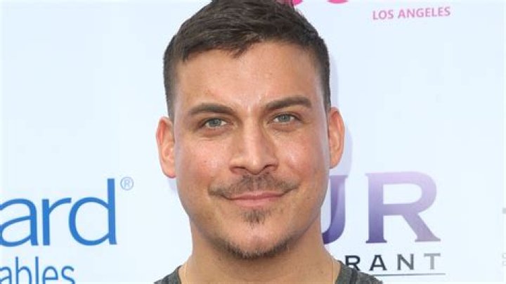 Jax Taylor surrounded by friends and former Pump Rules co-stars for birthday lunch
