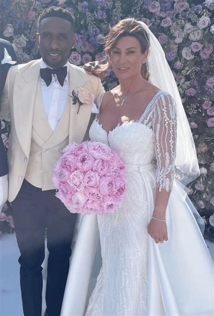Jermain Defoe brings on-off girlfriend Alisha LeMay back into his tangled love life