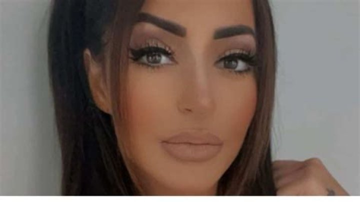 Jersey Shore’s Angelina Pivarnick shows off new blue hair, seemingly shades MTV