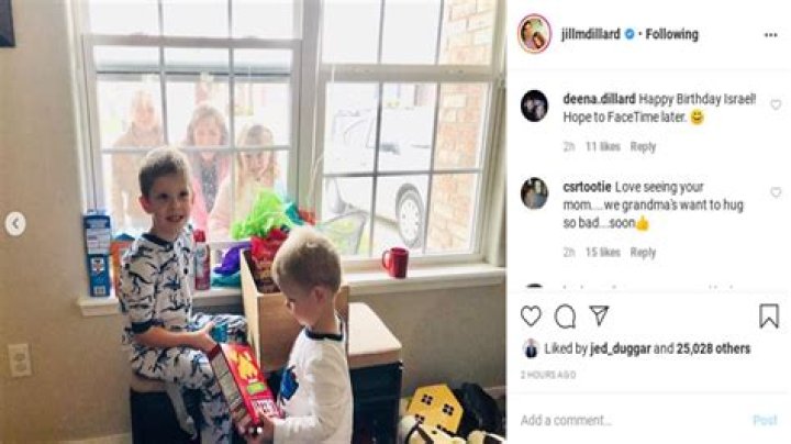 Jill Duggar shares photo of Michelle Duggar wishing Israel Dillard a happy birthday while practicing social distancing