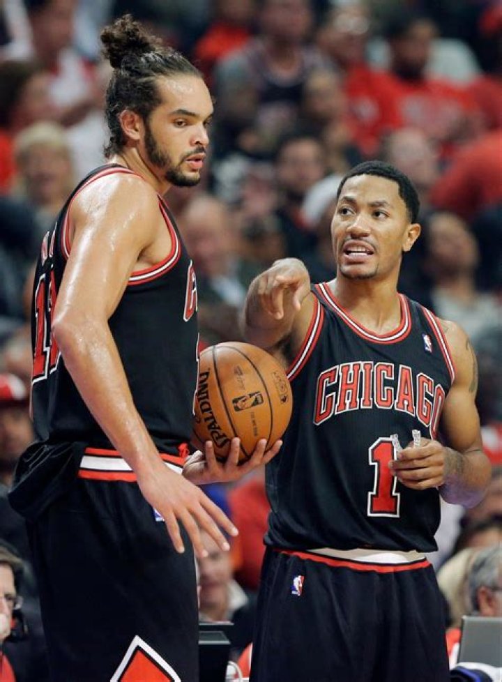 Joakim Noah Bio: Career & Net Worth [2023 Update]
