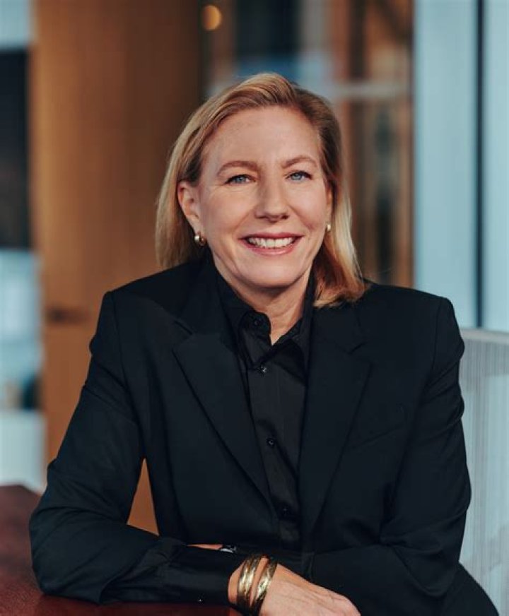 Joanne C. Crevoiserat Net Worth (2024)