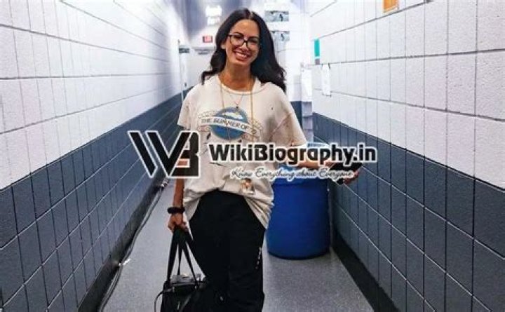 Jocelyne Miranda: Wiki, Bio, Age, Shawn Mendes, Affair, Doctor
