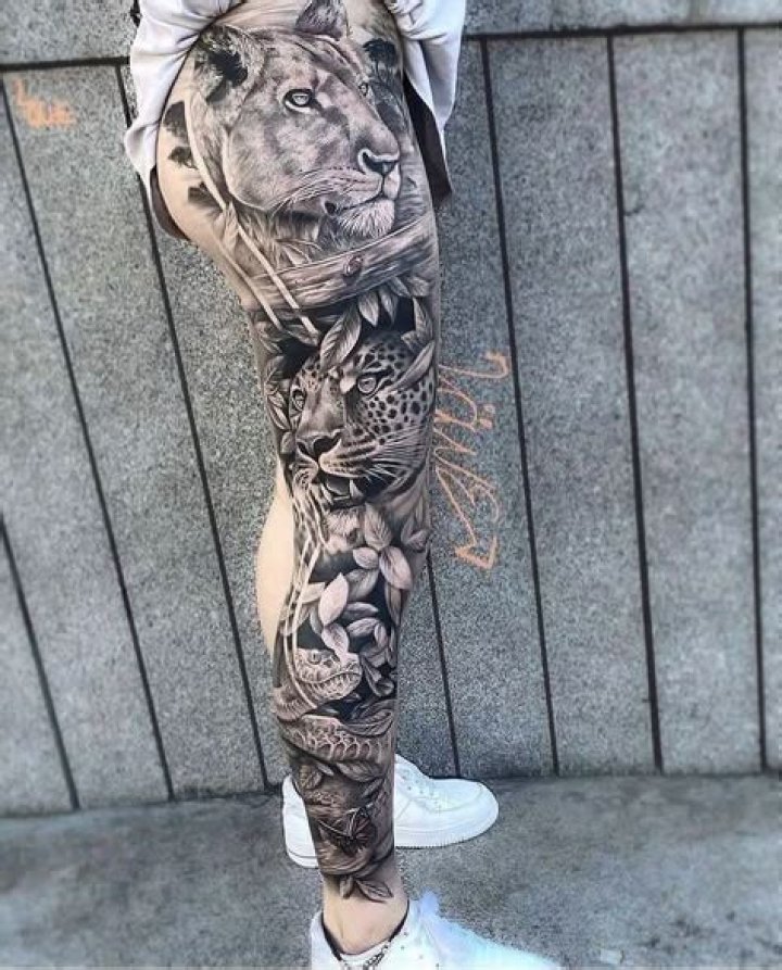 Jodie Marsh reveals another huge animal tattoo on her thigh
