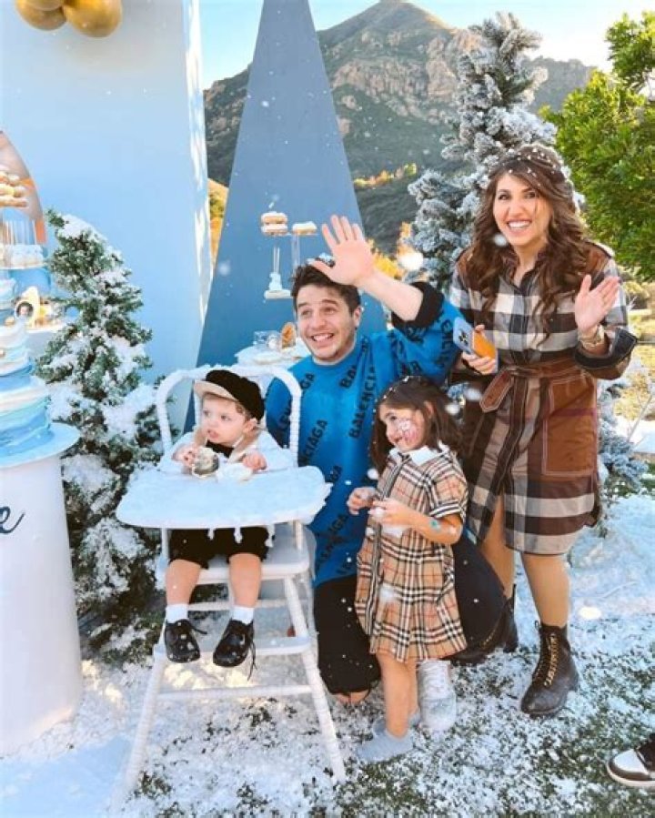 Joshua Roberts Wiki, Biography, Net Worth, Age, Family, Facts and More