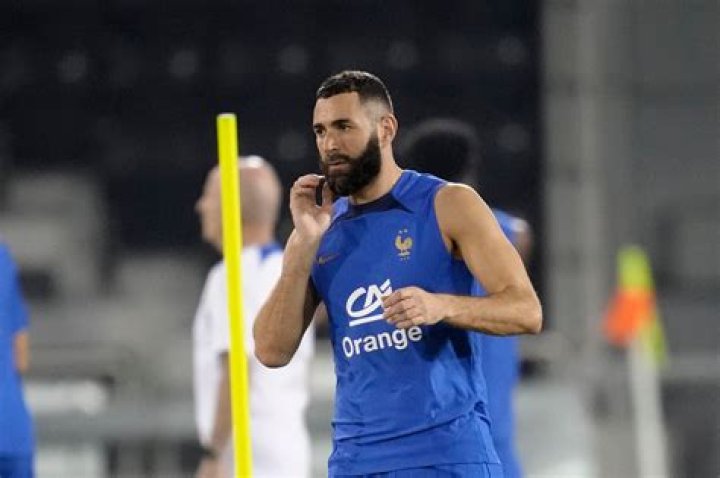 Karim Benzema Wiki, Age, Height, Wife, Girlfriend, Family, Kids, Career, Salary, Net Worth, Biography & More