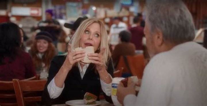 Kate McKinnon Eats a Spoonful of Mayo in Hellmann's Super Bowl Commercial