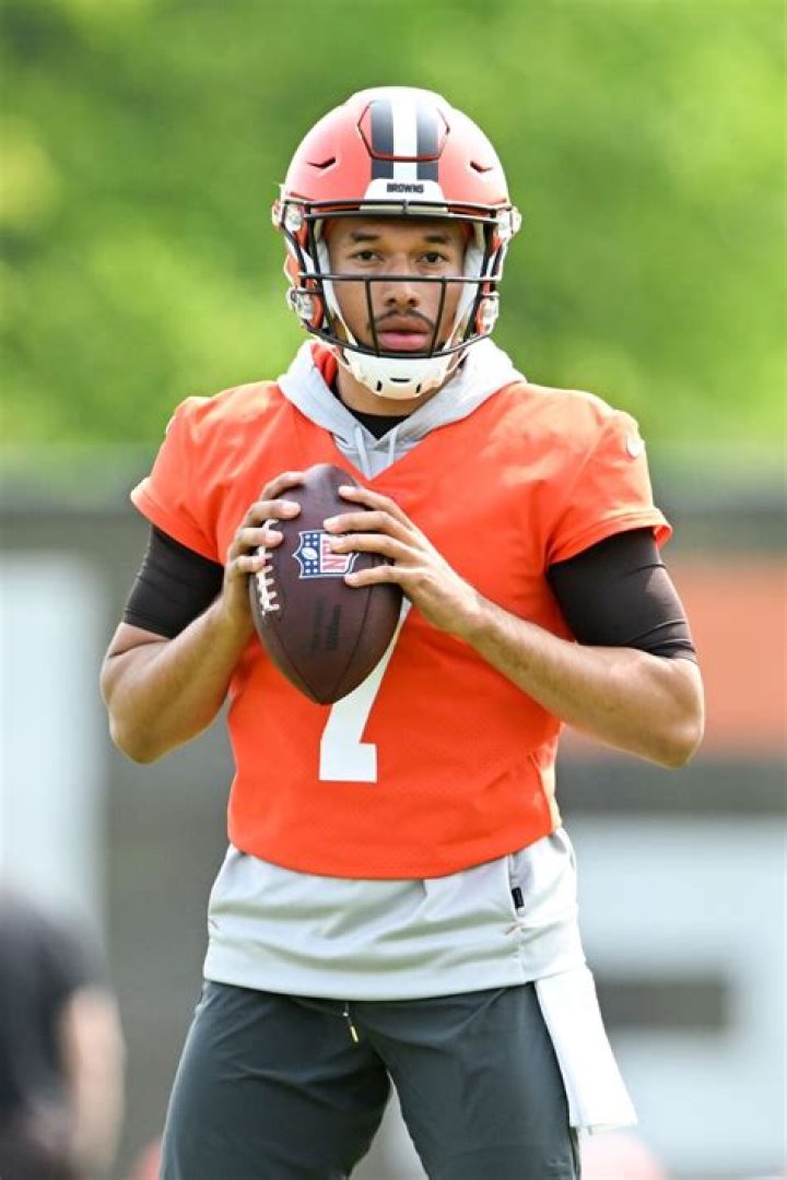 Kellen Mond Net Worth: Salary & Contracts