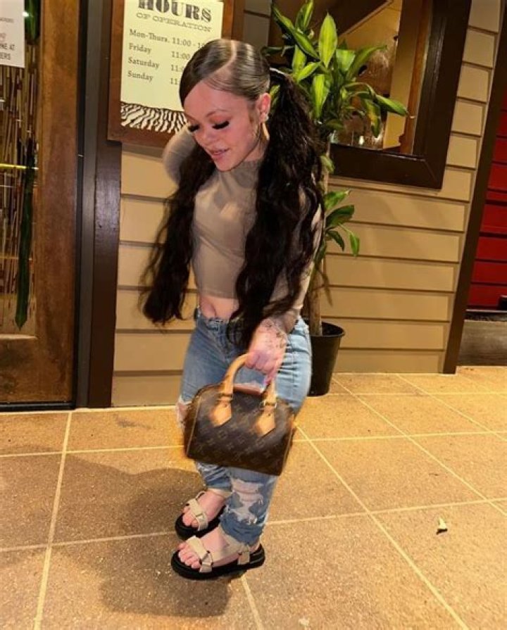 Kelsey Lawrence Height, Age, Family, Career, Net Worth, Personal Life, OnlyFans