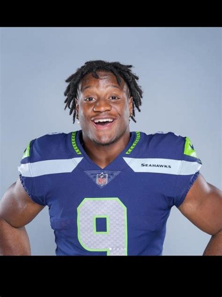 Kenneth Walker Fantasy Names: Top 40 Picks