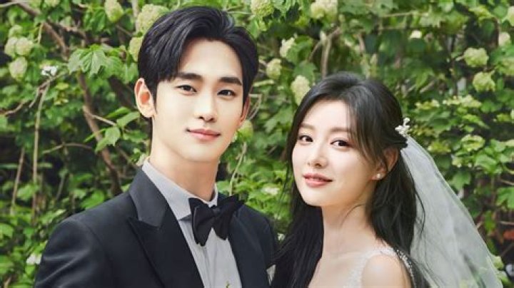 Kim Soo-hyun age, profile, movies, Tv shows, Facts and more