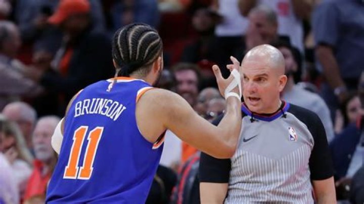 Knicks protesting loss in Houston that ended on foul call refs said was incorrect, AP source says