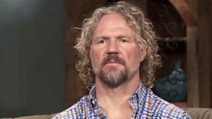 Kody Brown and his wives drive to Utah to visit their polygamist friends