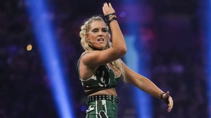 	Lacey Evans on not taking bookings after being released by WWE, getting Vince McMahon’s blessing to have a second child, her beef with Sgt. Slaughter over the Cobra Clutch	