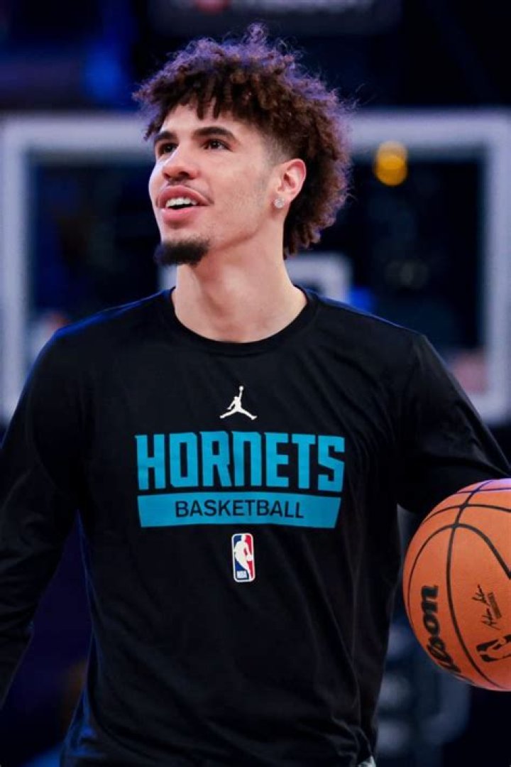LaMelo Ball Bio: Lawsuit, Girlfriend & Net Worth