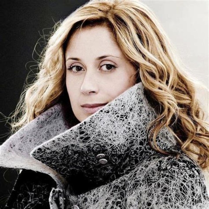 Lara Fabian Malade Cancer: 