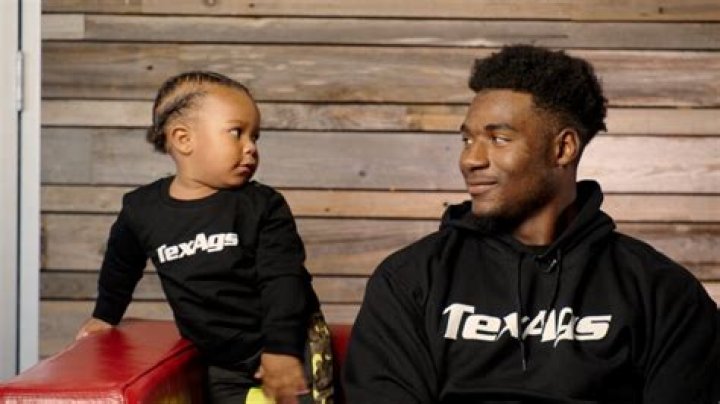 Le'Veon Bell [2023 Update] : Family, Career & Stats