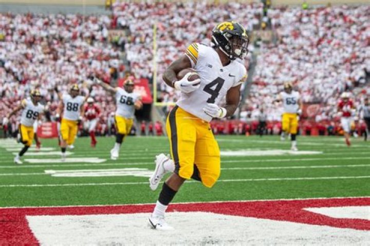 Leshon Williams anointed Hawkeyes’ RB1 after big performance