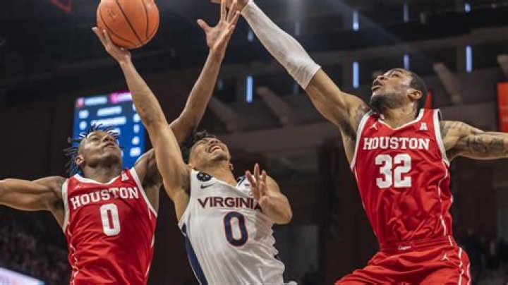 Light week for Top 25 headlined by Virginia-Miami in ACC