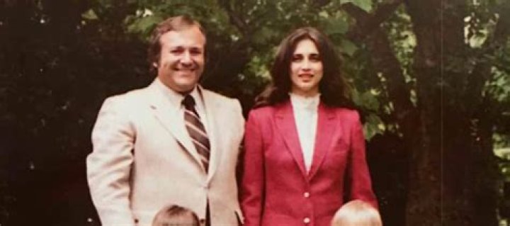 Lisa Seal Frigon: Barry Seal’s Daughter Prefers to Live a Private Life Now