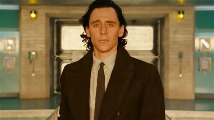 Loki Season 2 Director Confirms Alternate Ending