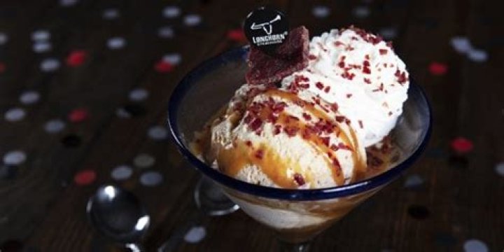 Longhorn Steakhouse Offers Steak and Bourbon-Flavored Ice Cream