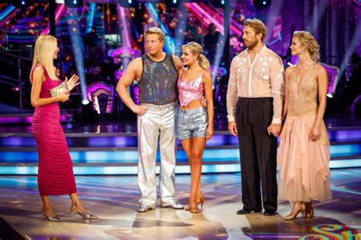 Loose Women viewers slam Kelly Brook for saying drunk girls shouldn't get in taxis