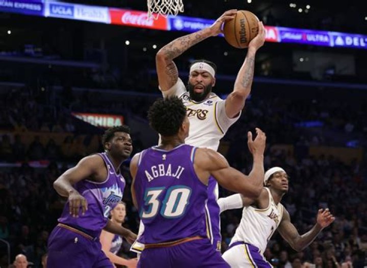Los Angeles Lakers vs. Utah Jazz: Preview, streaming details, injury reports and more